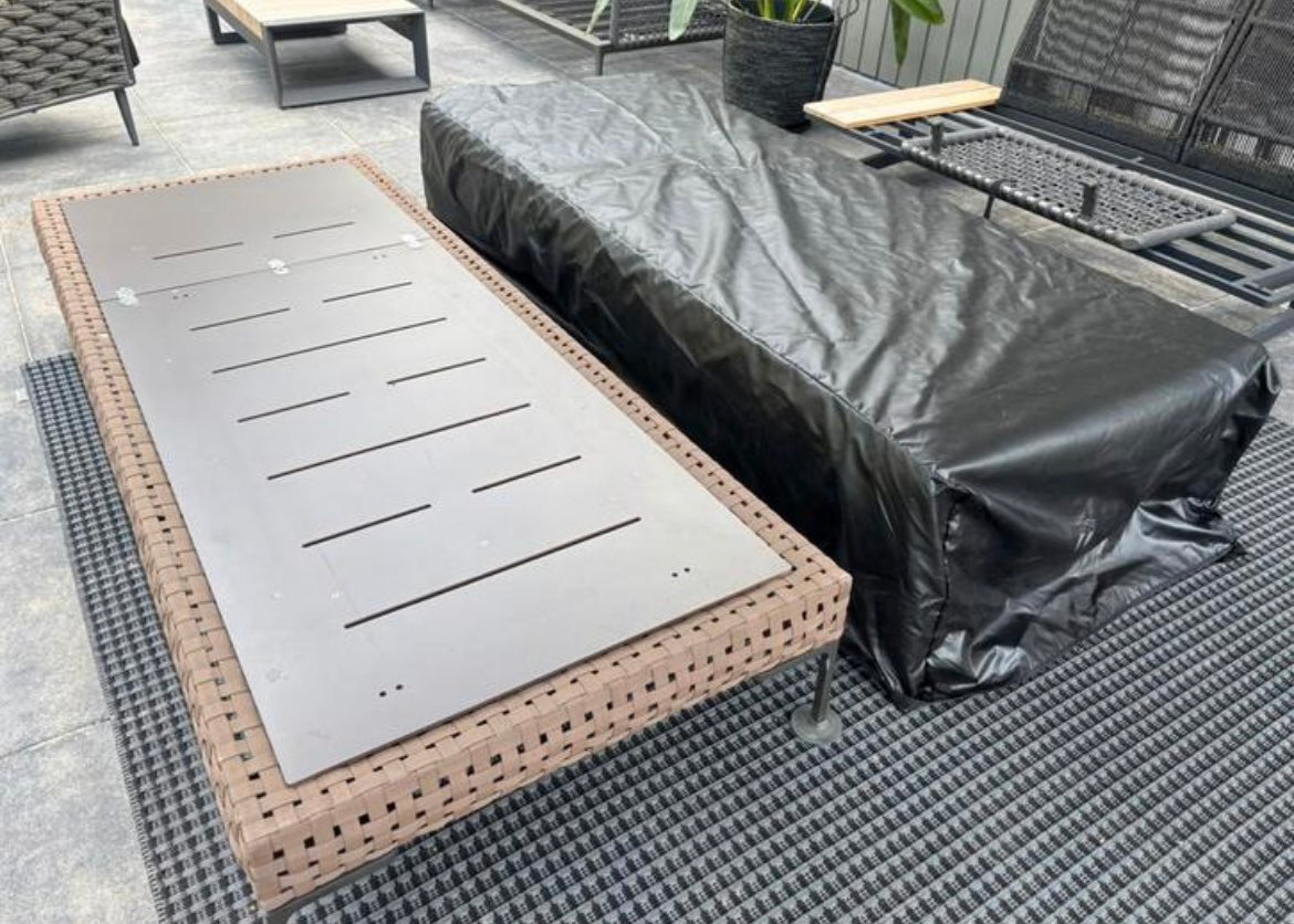 B&B Italia Charles Sunbed + afdekhoes verrijdbaar