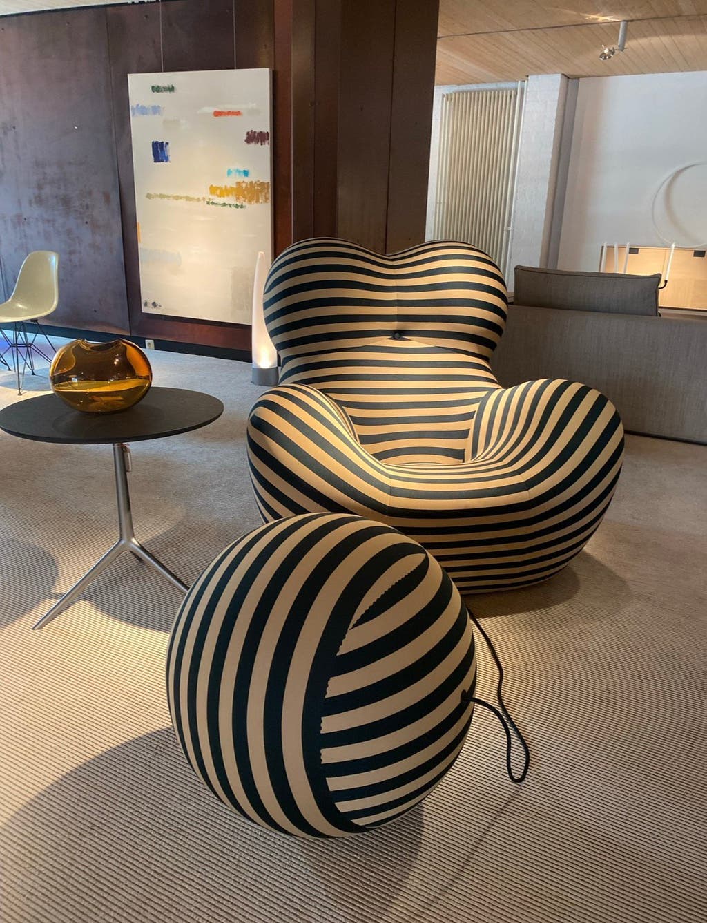 B&B Italia UP50 Mama fauteuil – jubileumuitvoering beige/groen – foto 1