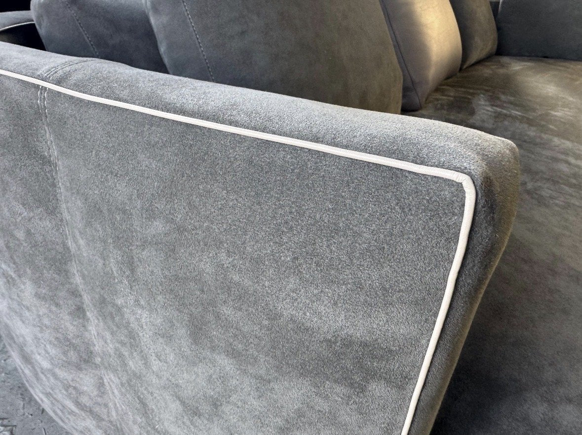 Minotti Torii 250 cm Sofa + Hocker Leder / Wildleder