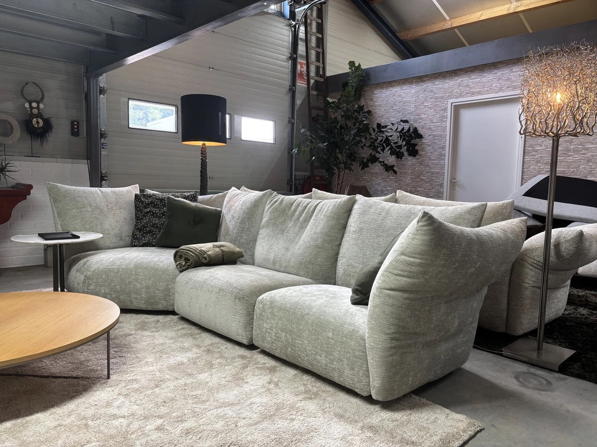 Edra Standard modulaire sofa 315-375cm 3 elementen showmodel