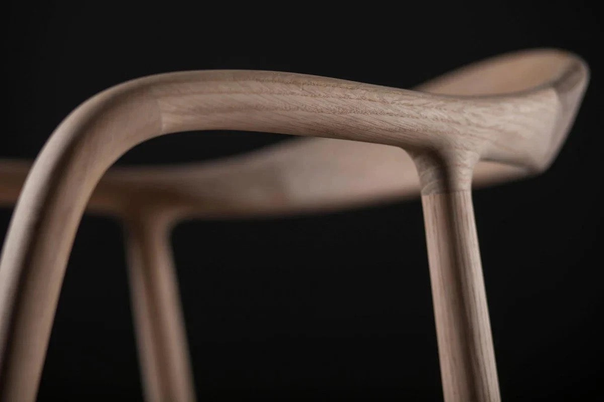 Artisan Neva Stoelen Walnoot Matte Lak ICM Zenith Leder