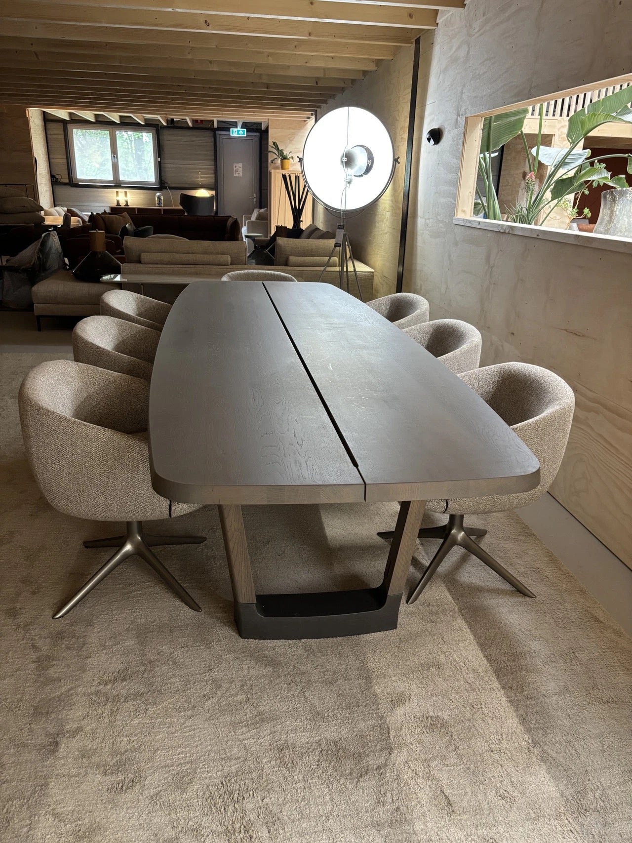 Minotti Raphael Dining Chairs Draaibaar Showmodel