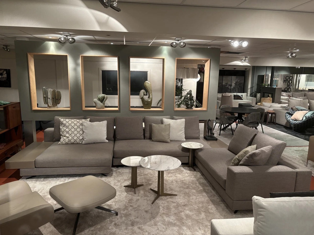 Minotti White Modular Corner Sofa – Flexible and Innovative Design