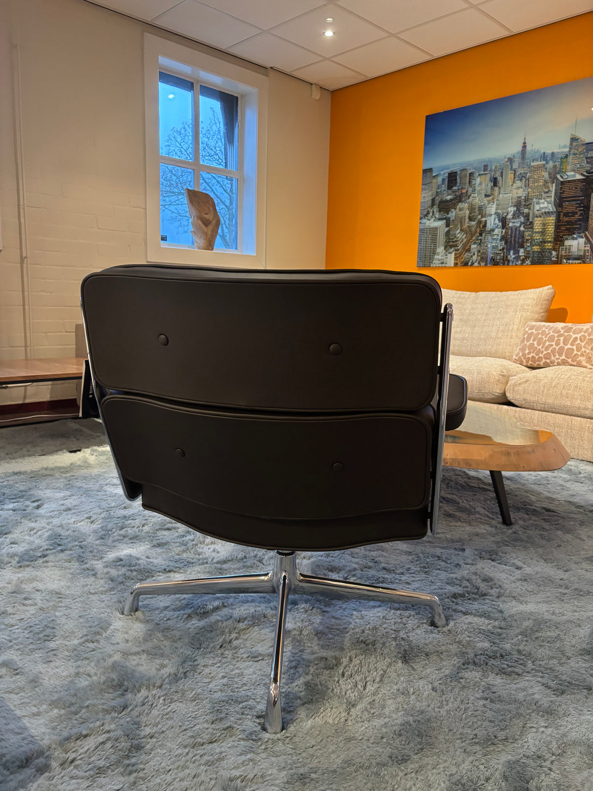 Vitra Eames Lobby Chair Es 105