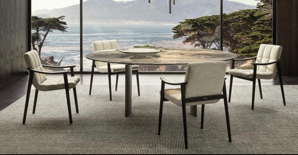 4x Minotti Fynn by Gam Fratesi leather Aspen show model 2023