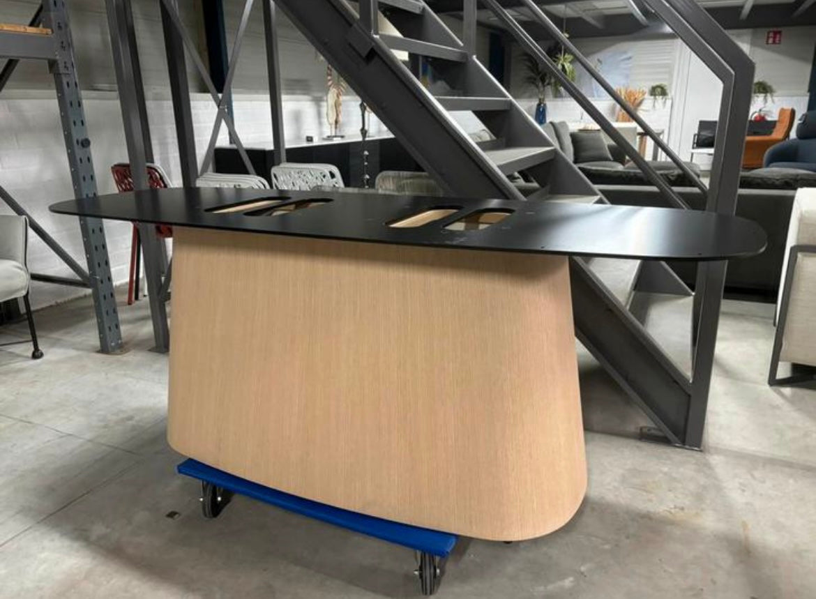 B&B italia Allure'O Esstisch 130x320cm gebürstete helle Eiche