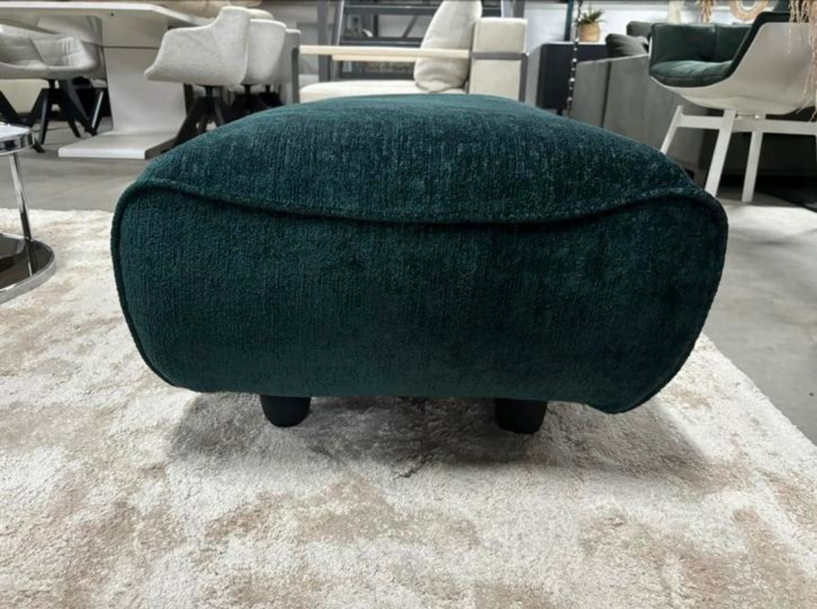 Minotti Quincy Pouf/Ottoman in nubuck leather