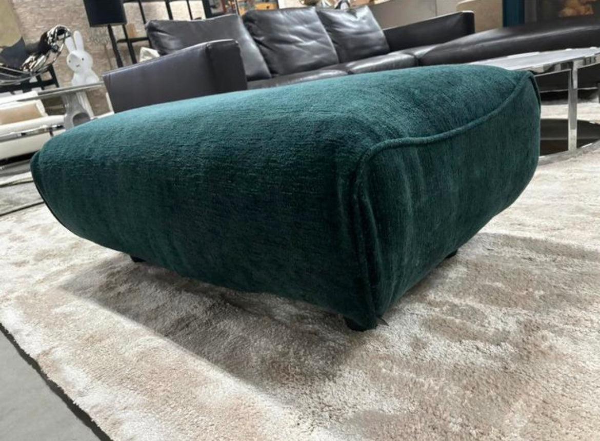 Minotti Quincy Pouf/Ottoman in nubuck leather