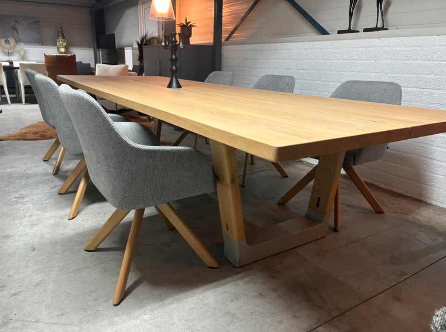 Arco Ease eetkamer stoelen