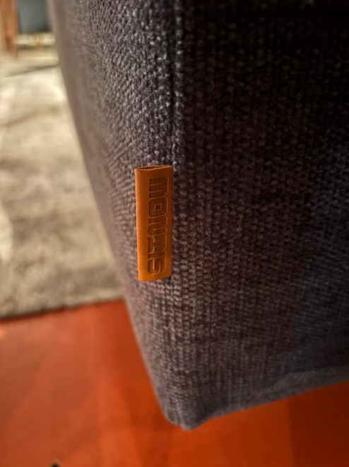 Monti’s Axel hoekbank 250x320 stof byzant velours