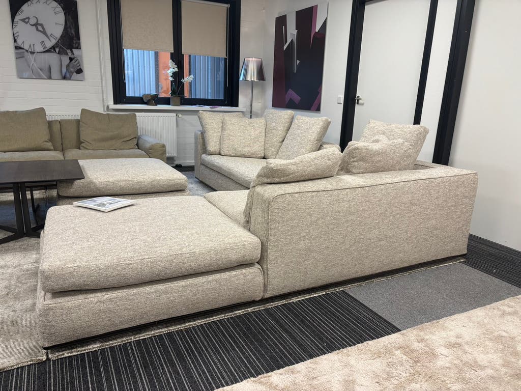 Minotti Powell modulaire bank met poef – stof categorie G – foto 3