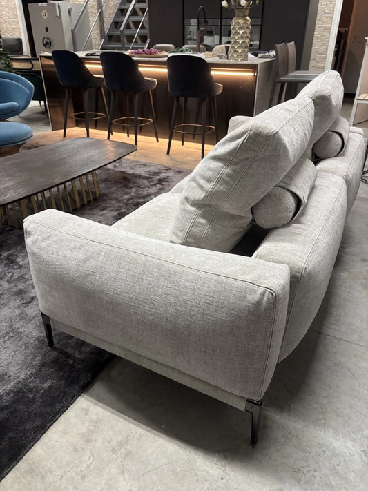 Flexform Romeo 2,5‑zits bank – ontwerp en achtergrond