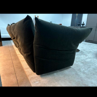 Edra Standard 280-312cm + Pouf LP € 21.500,- in fabric S