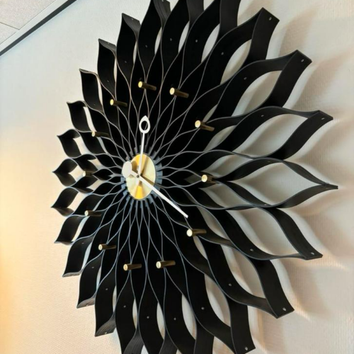 Originele Vitra Sunflower Clock