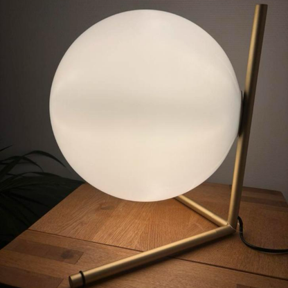 Flos IC light Table lamp T2 in Brass