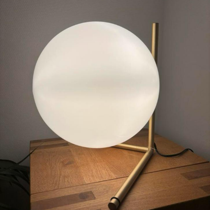 Flos IC light Table lamp T2 in Brass