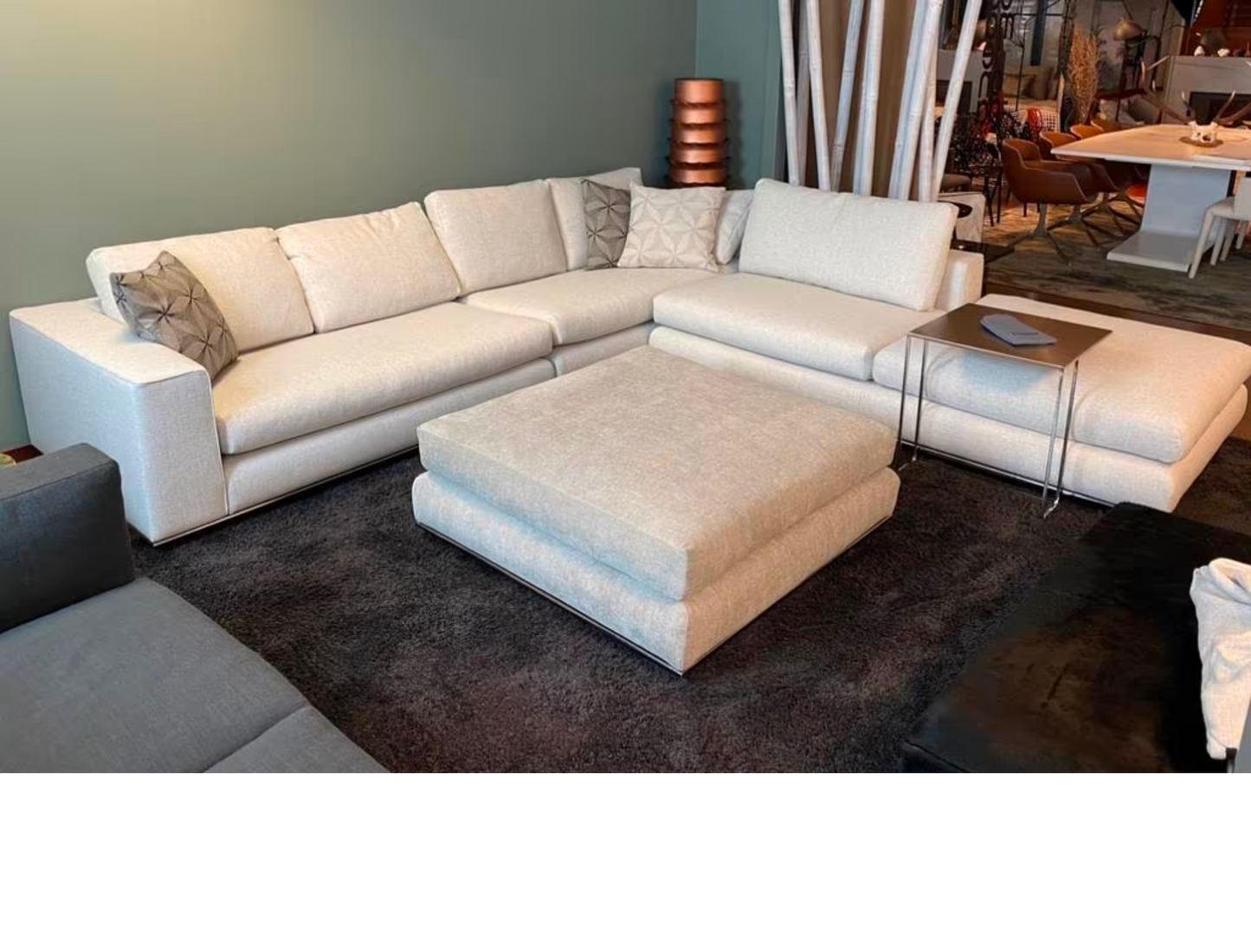 Minotti Hamilton Modular corner sofa fabric greige / ecru mix