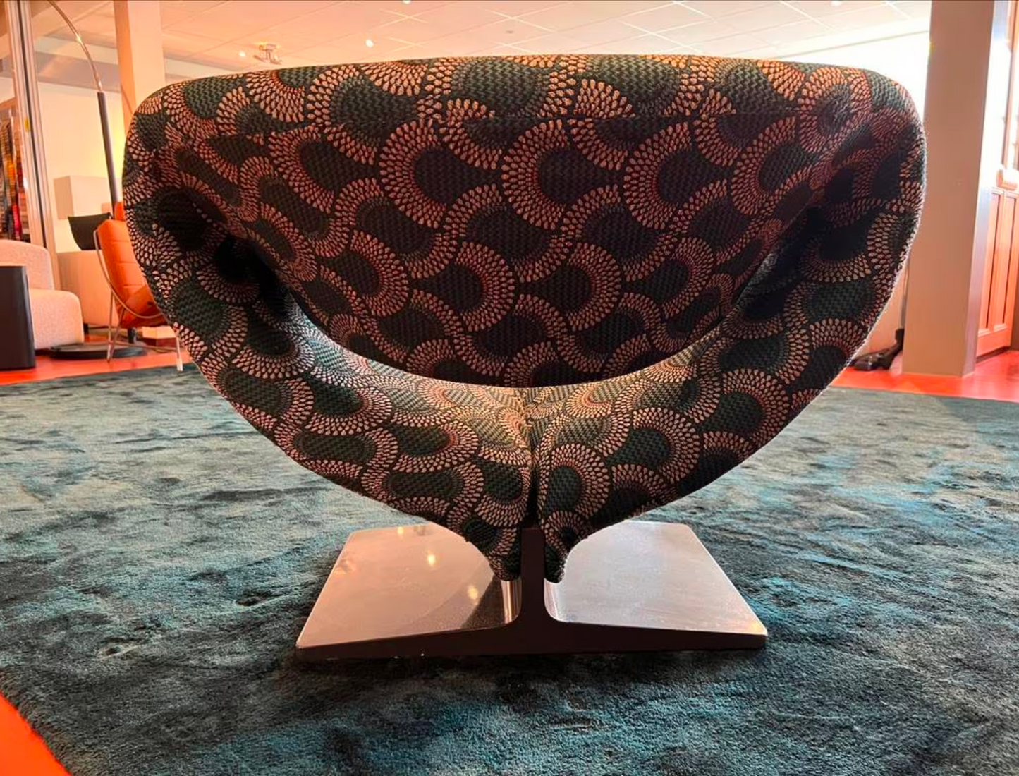 Unieke Artifort F 582 Ribbon Chair in stof Zuma Emerald