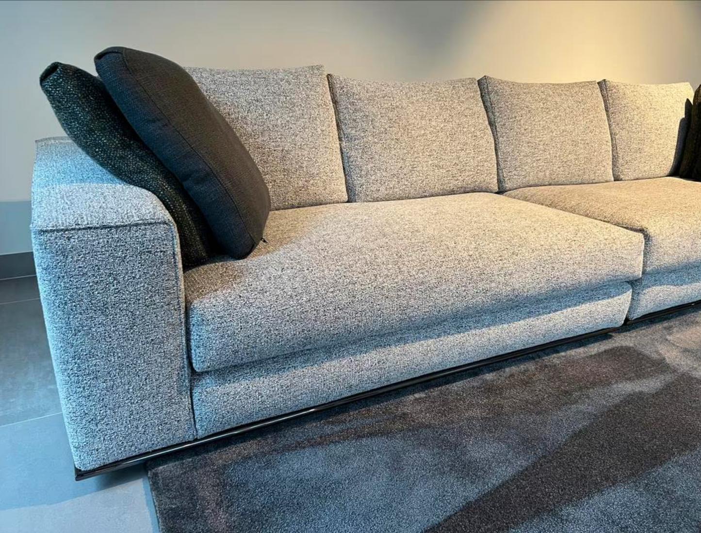 Minotti Hamilton Modular corner sofa consisting of 4 elements