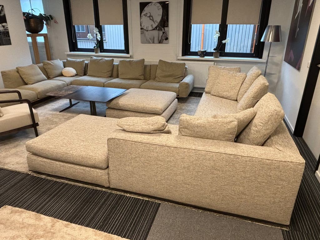 Minotti Powell modulaire bank met poef – stof categorie G – foto 2