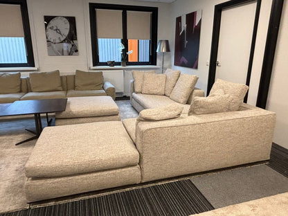 Minotti Powell modulaire bank met poef – stof categorie G – foto 1
