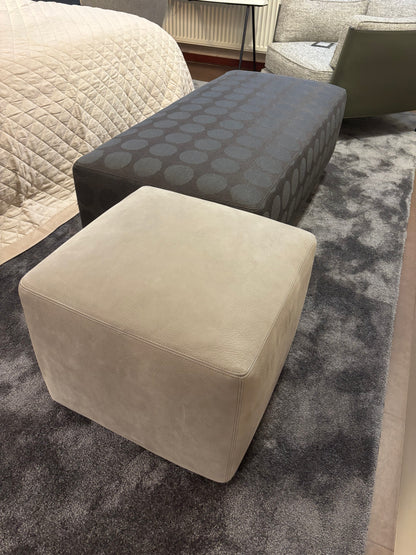 Minotti Damier Pouf/ Ottoman combi stof/ leder