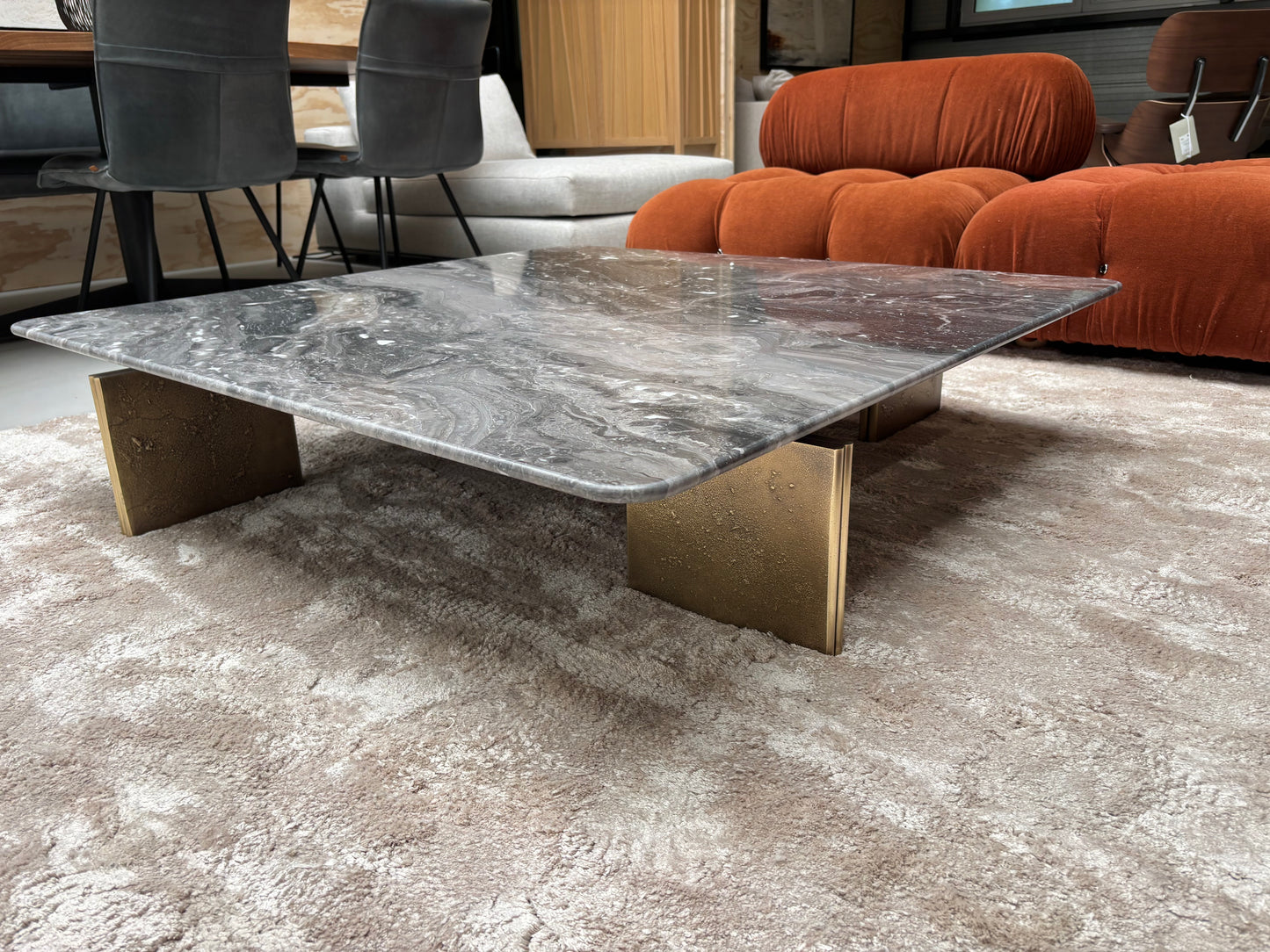 Minotti Yves coffeetable 120x120cm Grigio Orobico marmer