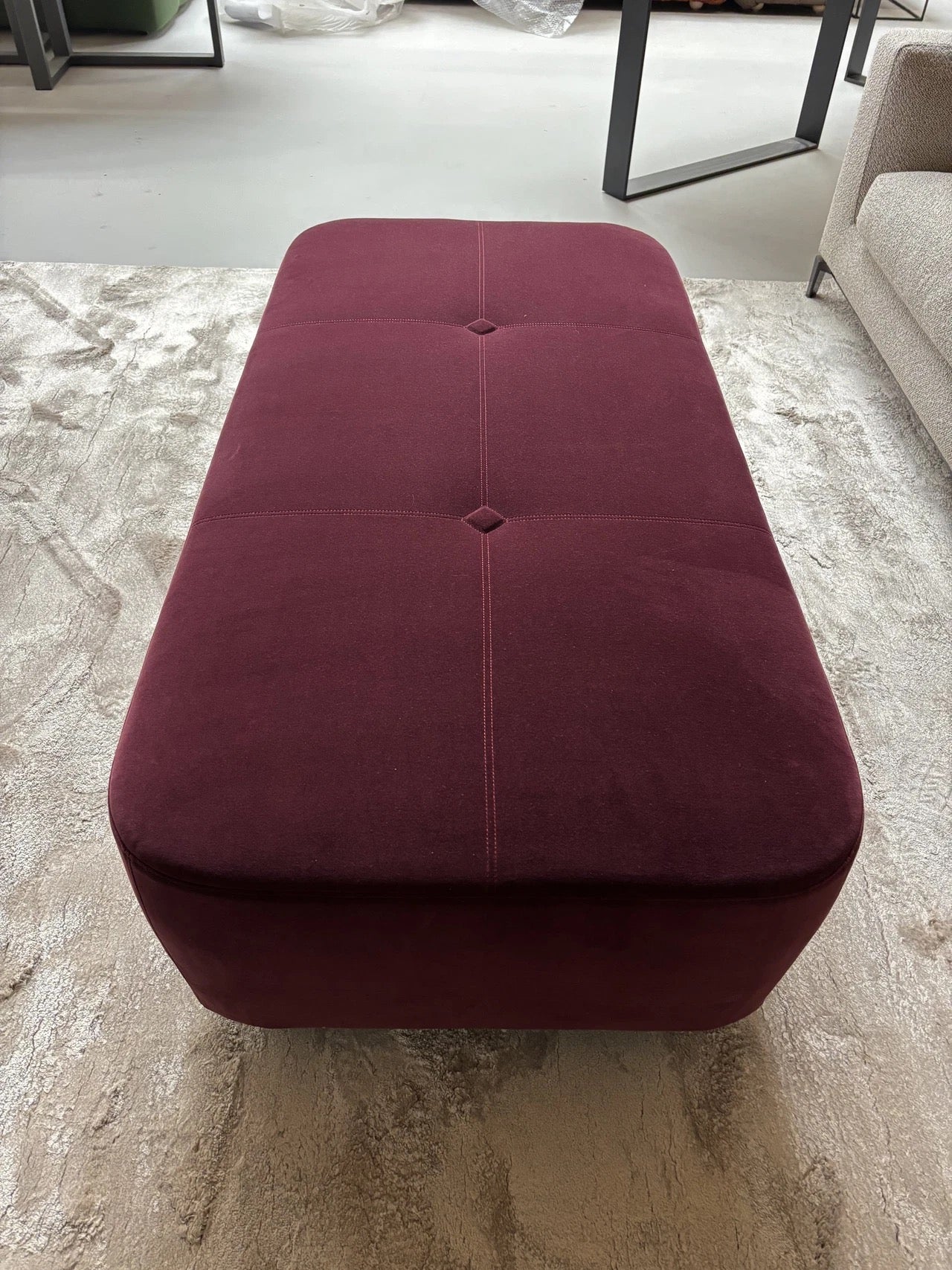 Minotti Jacques Ottoman stif G Hunt velours 38x70x145cm