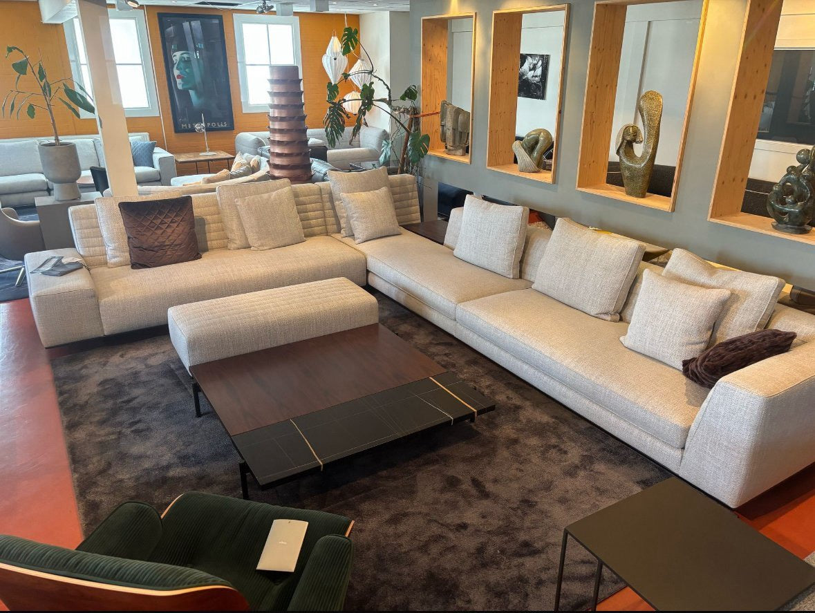 Minotti Superquadra coffee table 122x128cm Sahara Noir Marble Palisander