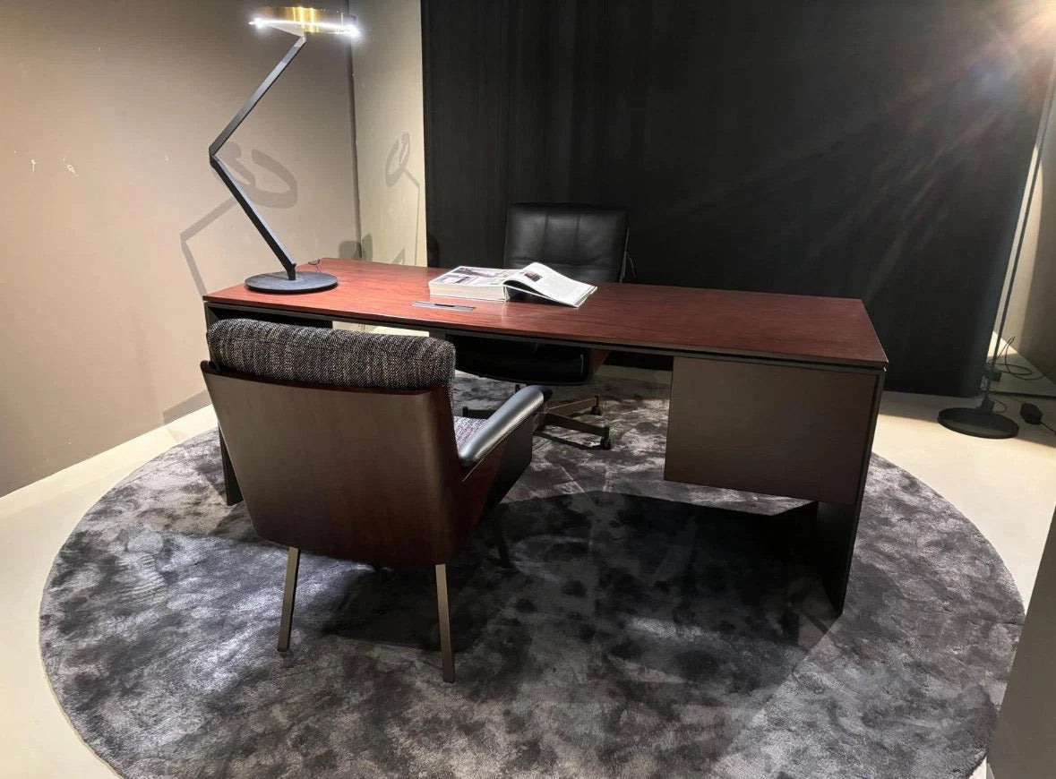 Minotti Linha Desk Studio Palisander Bronze show model 2024