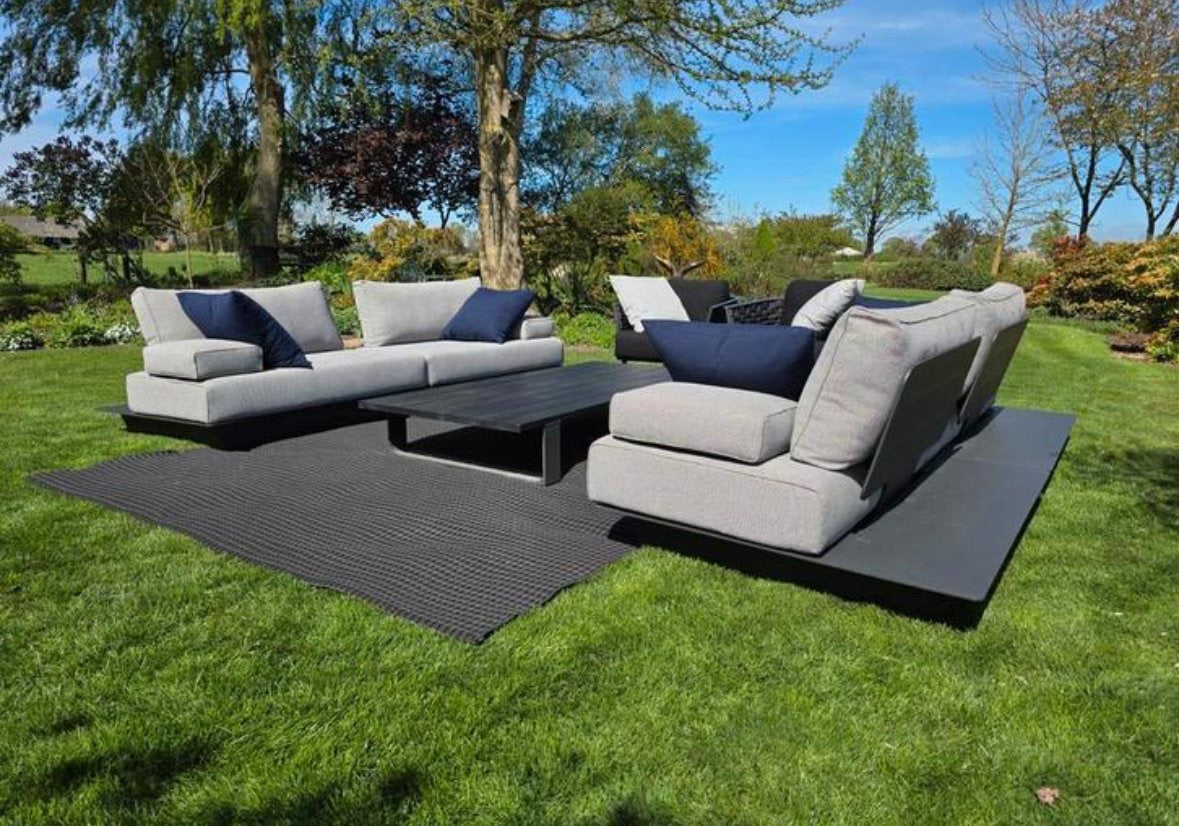 Komplettes modulares Manutti Air Lounge-Set: Sofas, Stühle, Tisch + Armlehnen