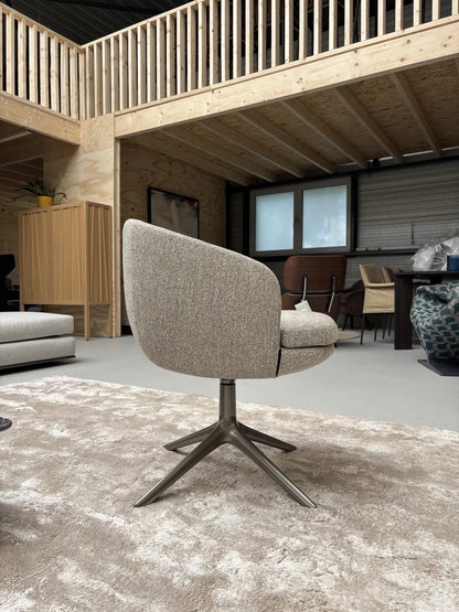 Minotti Raphael Dining Chairs Draaibaar Showmodel