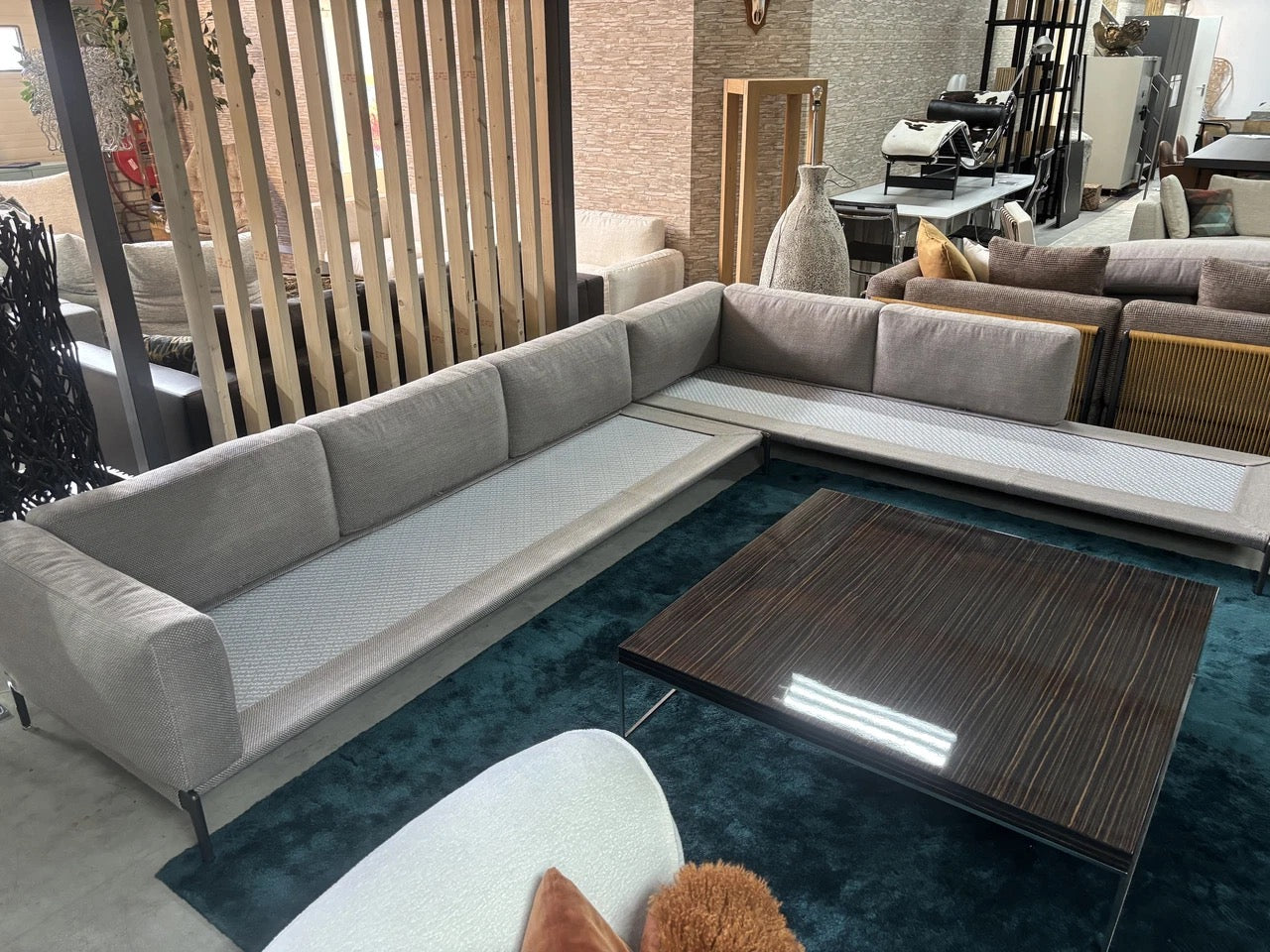 Flexform Romeo Corner Sofa 373x278cm Fabric Extra