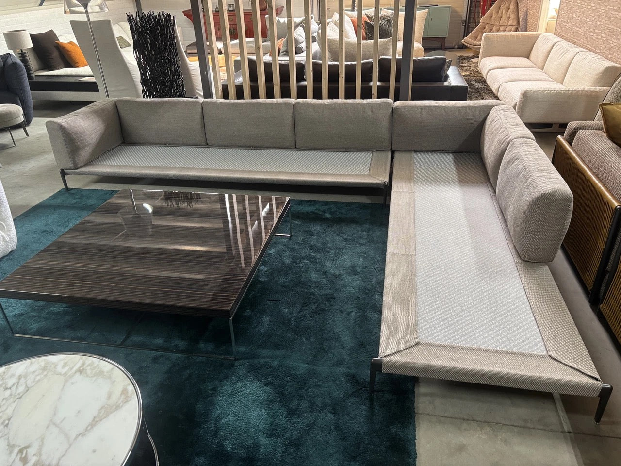 Flexform Romeo Corner Sofa 373x278cm Fabric Extra