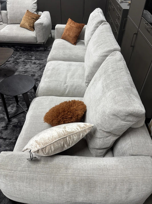 Flexform Romeo 4-zits 288cm in stof cat Extra