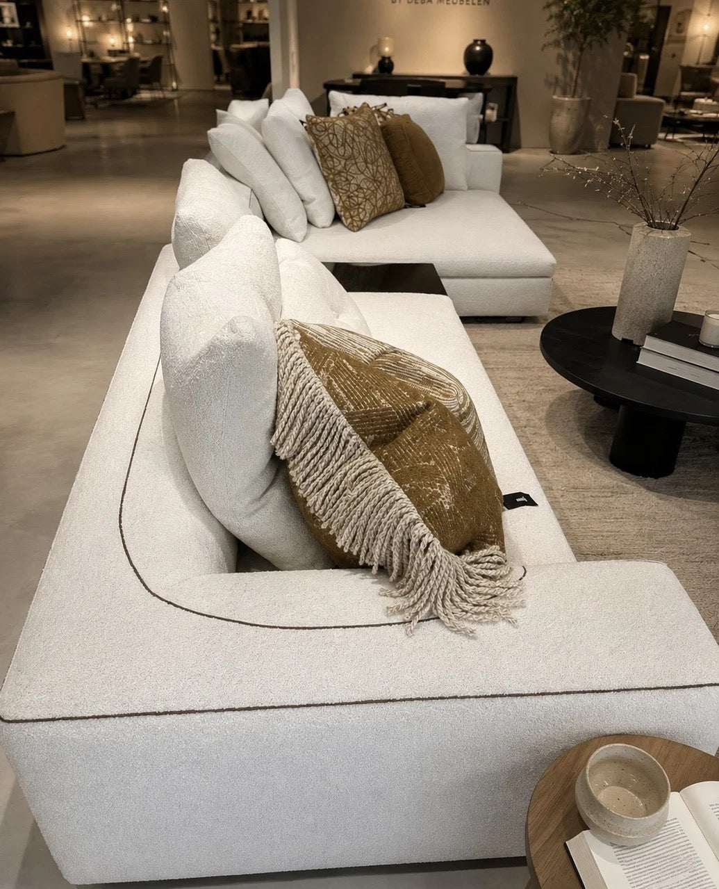 Minotti Riley Configuratie 02 Stof Cat G Met Cognac Bies Showmodel