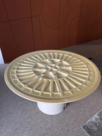 MDF Italia NVL table 150cm kleur kalk matte finish showmodel