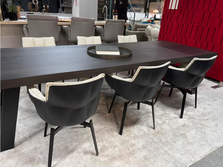 6 B&B Husk dining chairs in limited Edition Cilo / Eijerkamp