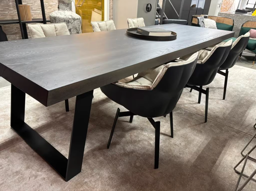 6 B&B Husk dining chairs in limited Edition Cilo / Eijerkamp
