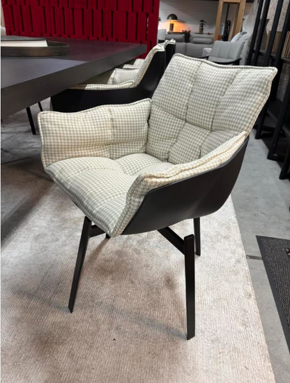 6 B&B Husk dining chairs in limited Edition Cilo / Eijerkamp