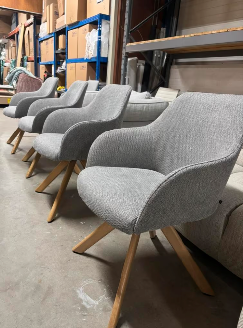 Arco Ease eetkamer stoelen