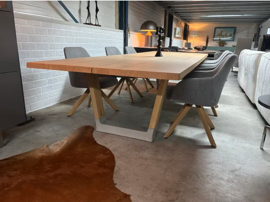 Arco Ease eetkamer stoelen