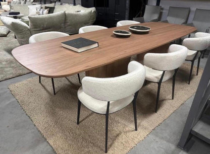 Tobi Ishi XL table 114 x 313 cm massief Walnut finish Laquer