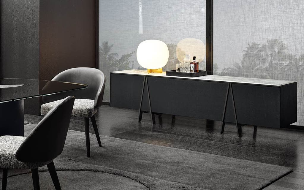 Minotti Easel Sideboard 240cm marmer top LP 16.320,-