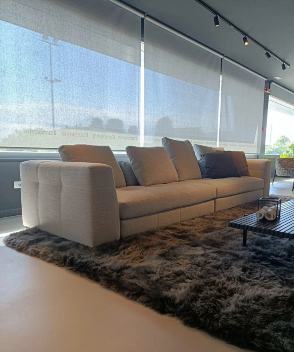 Minotti Blazer bank – 108 × 356 cm, leren hoofdsteunen – foto 5